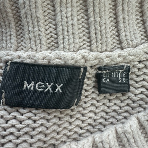 Mexx Girls Cream Short Sleeve Knit Sweater Tunic Size 5-6 - Picture 4 of 4